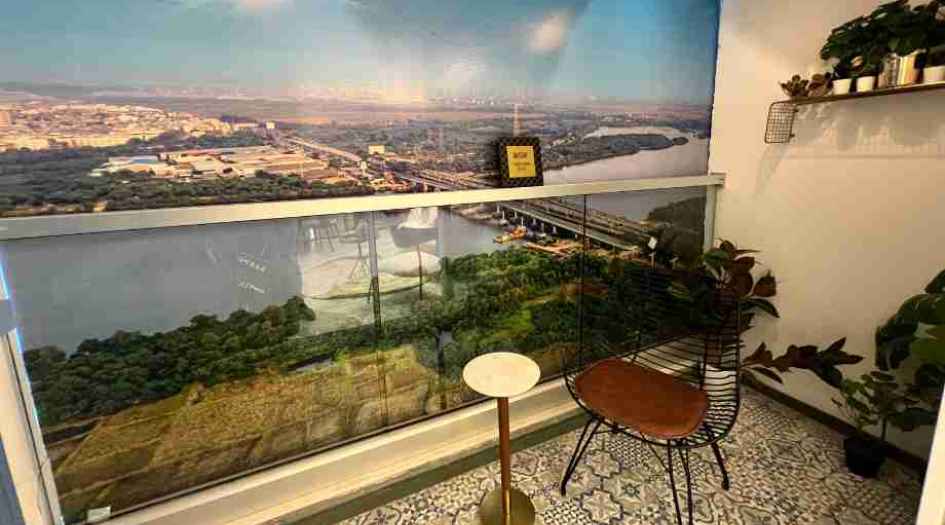 Dosti-Heron-Sample-Flat-Balcony